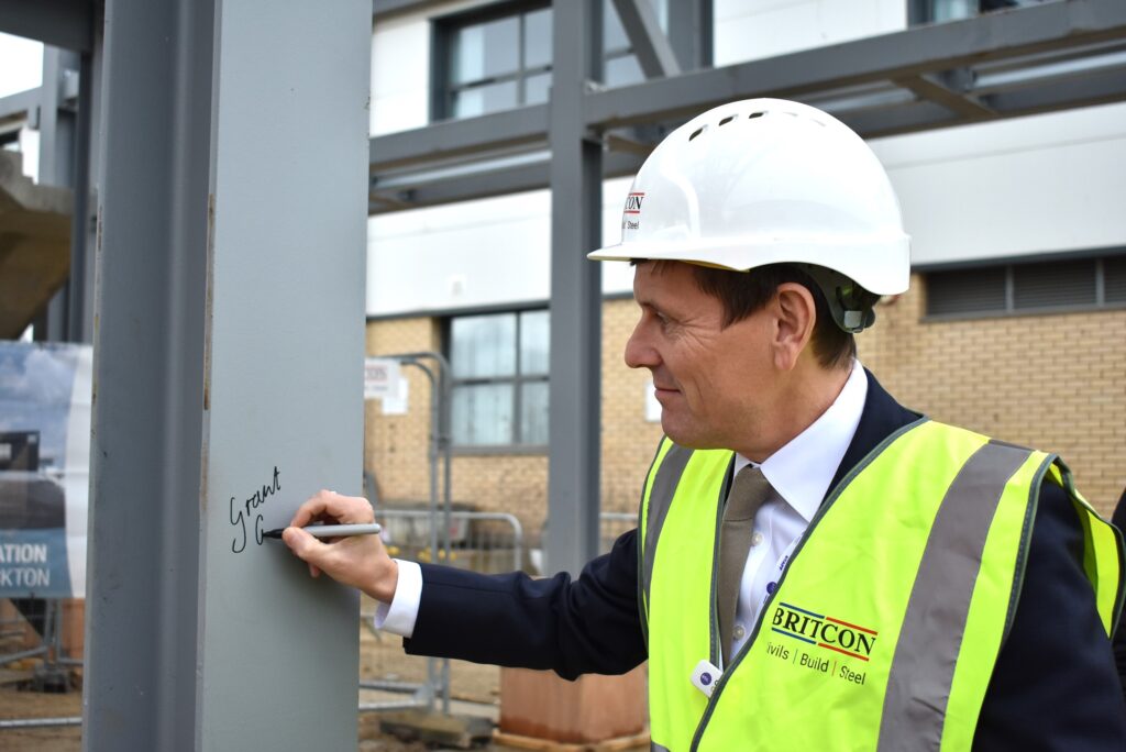 NETA Training steel signing - Grant Glendinning