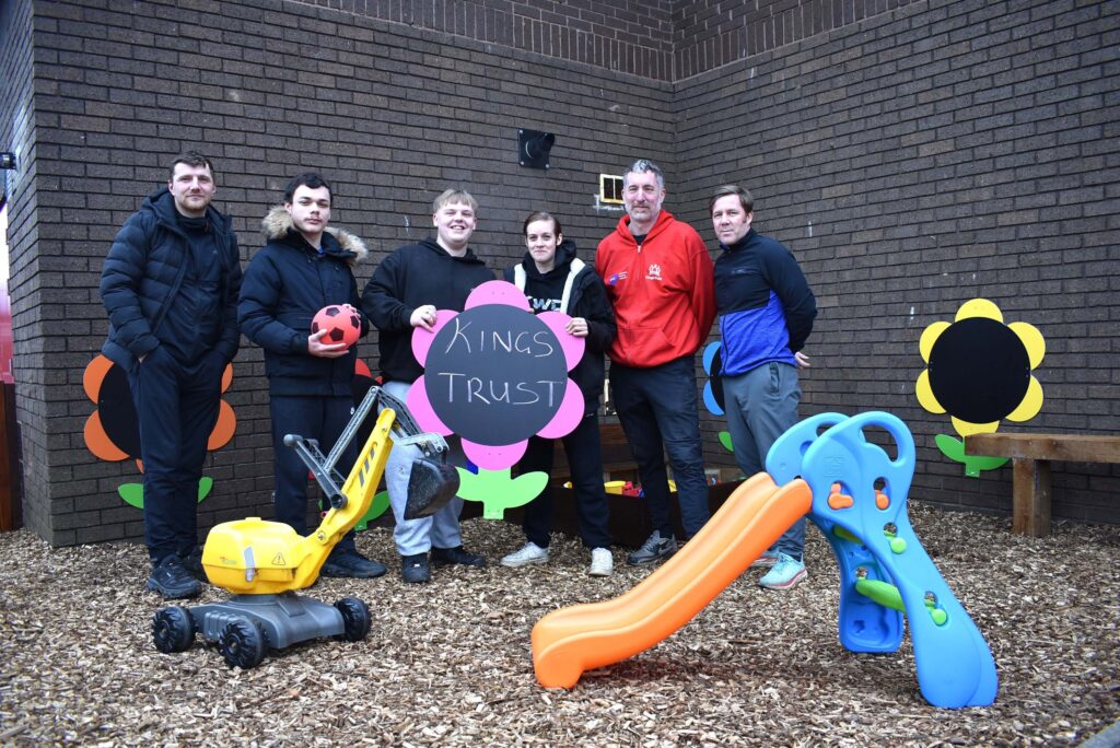 King's Trust Middlesbrough Team revamp Salvation Army community hub